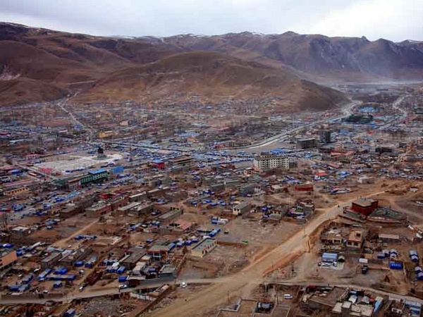 【扶危济困 助人为乐】用我们的爱心，留住生命的春天——青海玉树地震捐款倡议书